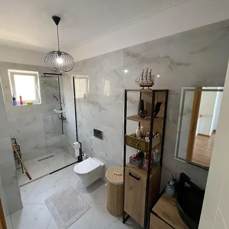 Teuta- Luxury Penthouse 200m2 Διαμέρισμα Σαράντα
