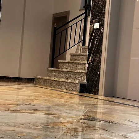 Teuta- Luxury Penthouse 200m2